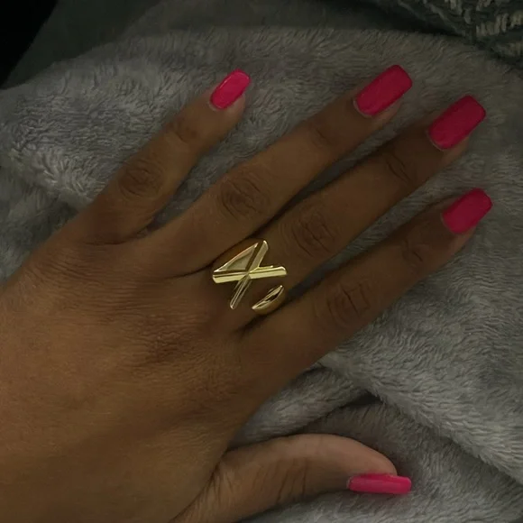 LETTER RING - Picture 4 of 6